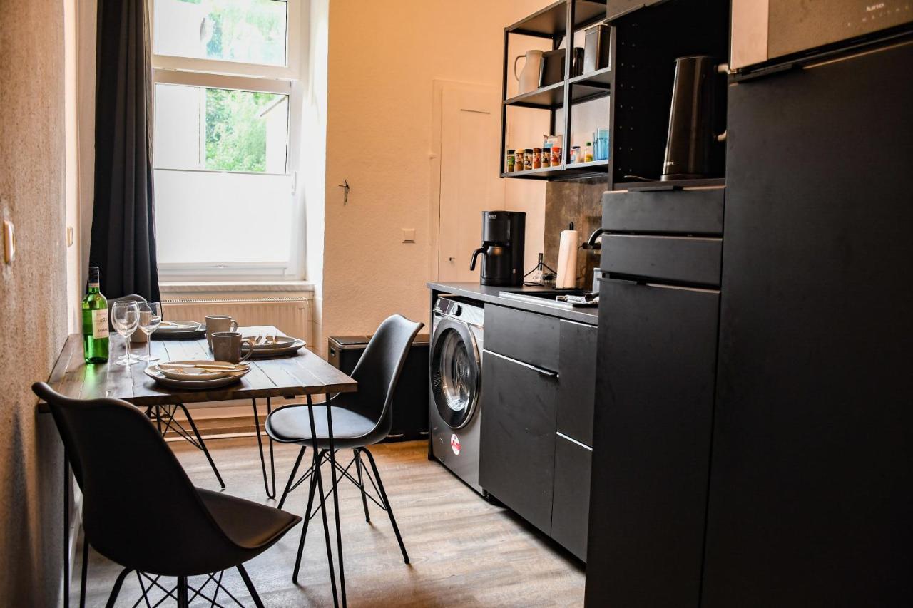 Moderne Ferienwohnung in direkter Nähe zur Uni, Netflix Gratis, WLAN, Waschmaschine, Geschirrspüler, Zentrum, Chemnitz Exterior foto